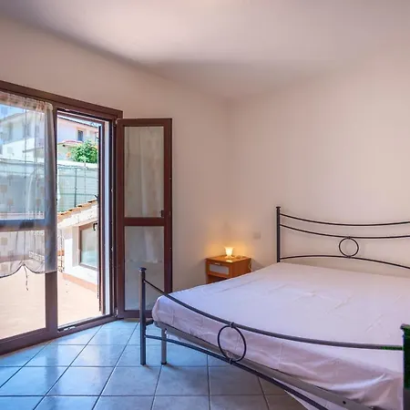 12a - Apartment *